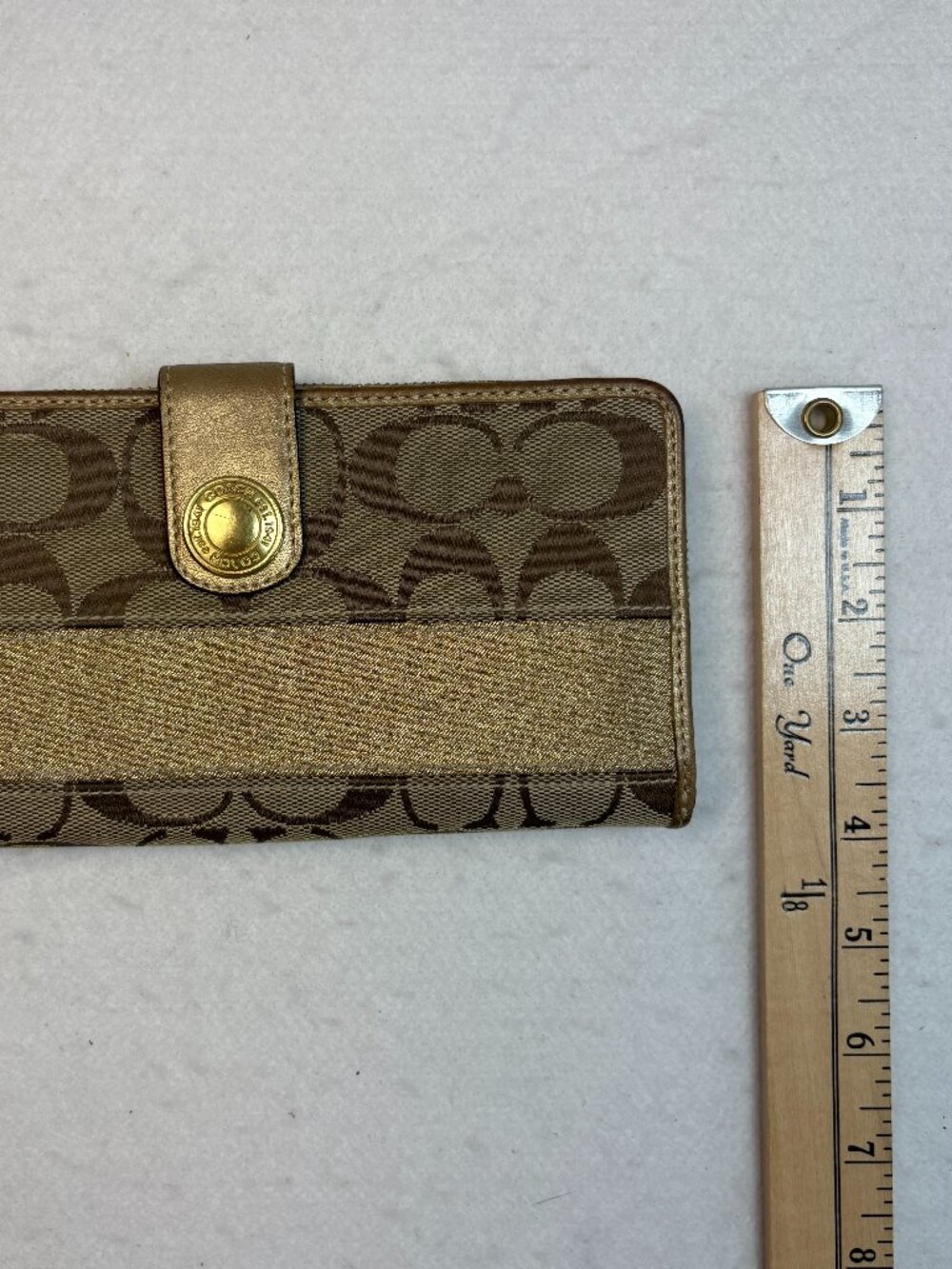 Coach Signature Jacquard Gold Glitter Zip Around Continental Wallet Vintage Y2K - Picture 4 of 7